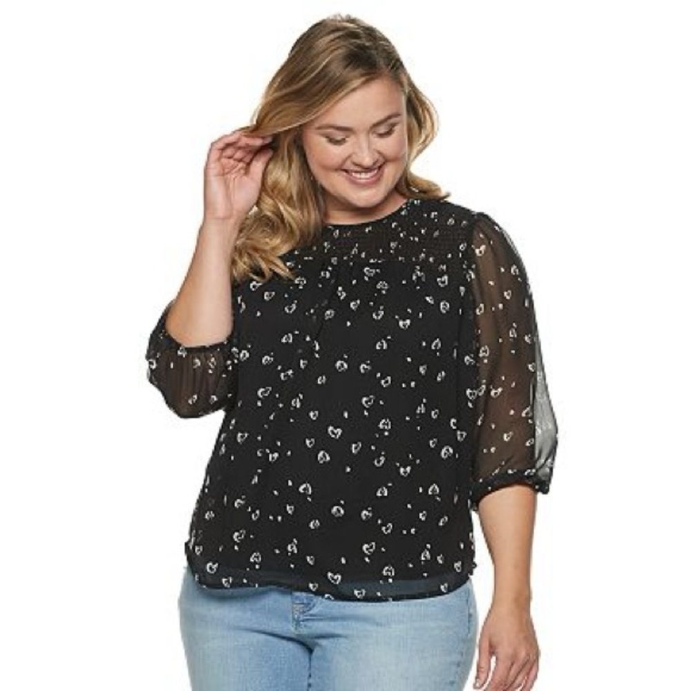 EVRI | Smocked Top